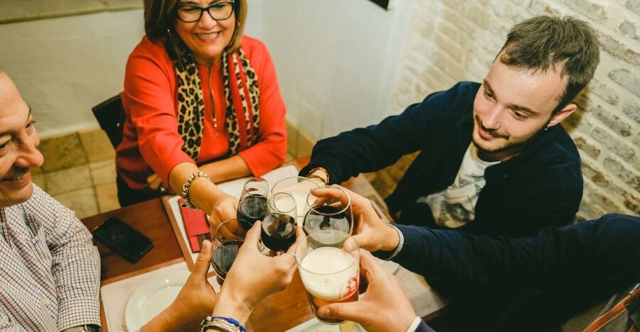 Seville: Small Group Jewish Quarter Tour with Tapas & Drinks - Legends, symbols, and the darker side of the past