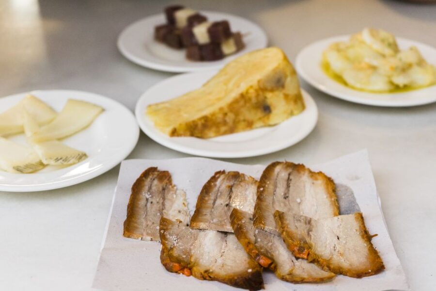 Seville: Tapas Crawl - The four details that make this crawl worthwhile