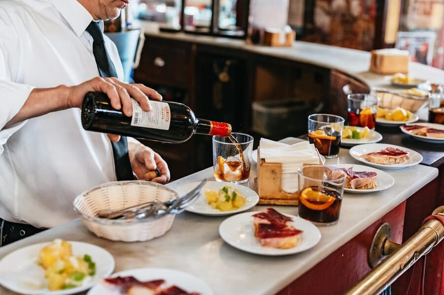 Seville: Tapas, Taverns and History Guided Walking Tour - Taberna Álvaro Peregil and Seville’s orange wine