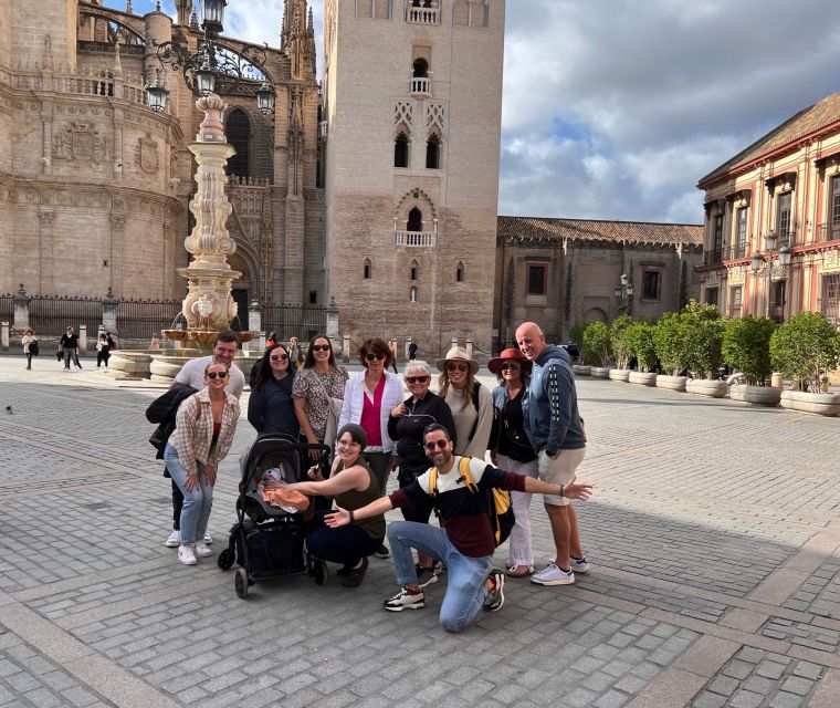 Seville: Tapas, Taverns, and History Walking Tour - Why the guides matter so much