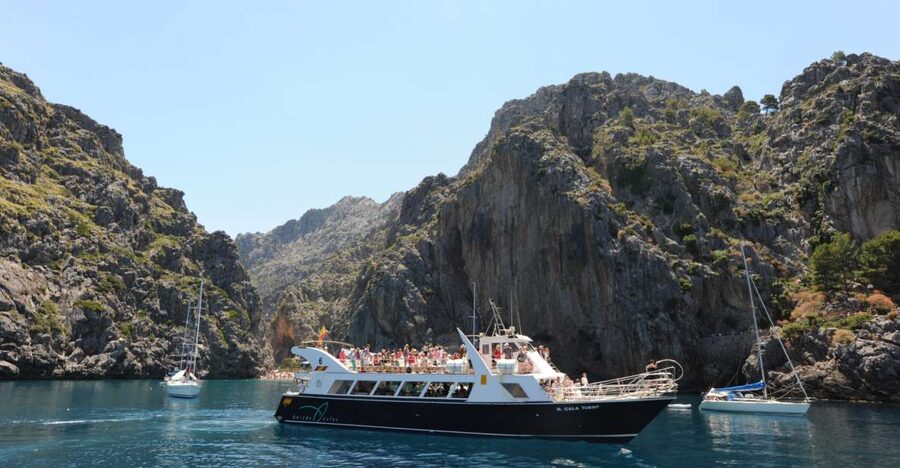 Sóller: Boat Trip to Sa Calobra and Torrent de Pareis - Starting at Port of Sóller