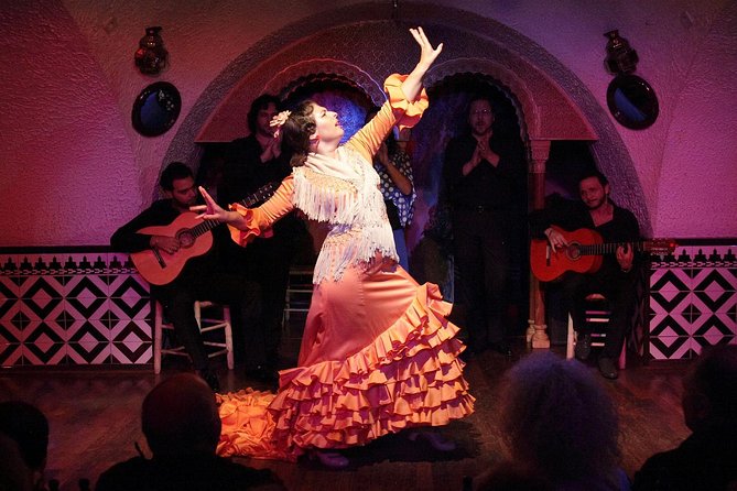 Tablao Flamenco Cordobes on Rambla Barcelona with Dinner Option - Why flamenco works so well in a small Barcelona tablao