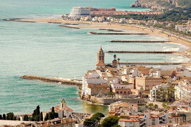 Tarragona and Sitges Tour with Small Group and Hotel Pick Up - How good is the small-group format?