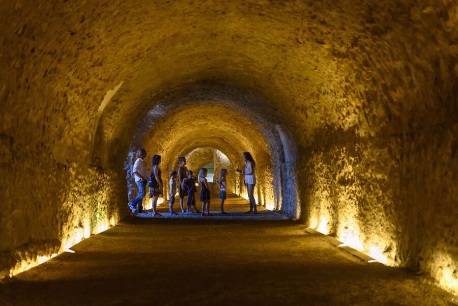 Tarragona: Roman Heritage Guided Walking Tour - Seeing Roman Tarragona in three dimensions