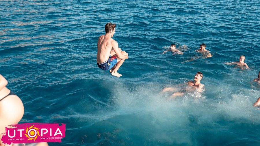 Tenerife: Boat Party with Open Bar and DJs - How Long You Really Spend on the Boat