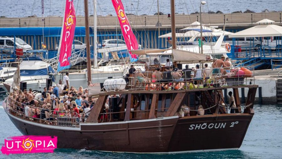 Tenerife: Boat Party with Open Bar and DJs - Who Will Enjoy This Boat Party Most