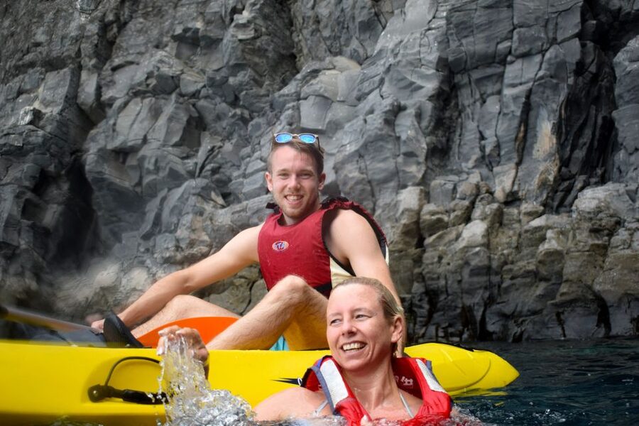 Tenerife: Kayak and Snorkel with Turtles, Wetsuits Included - Cueva de los Enamorados and the return route