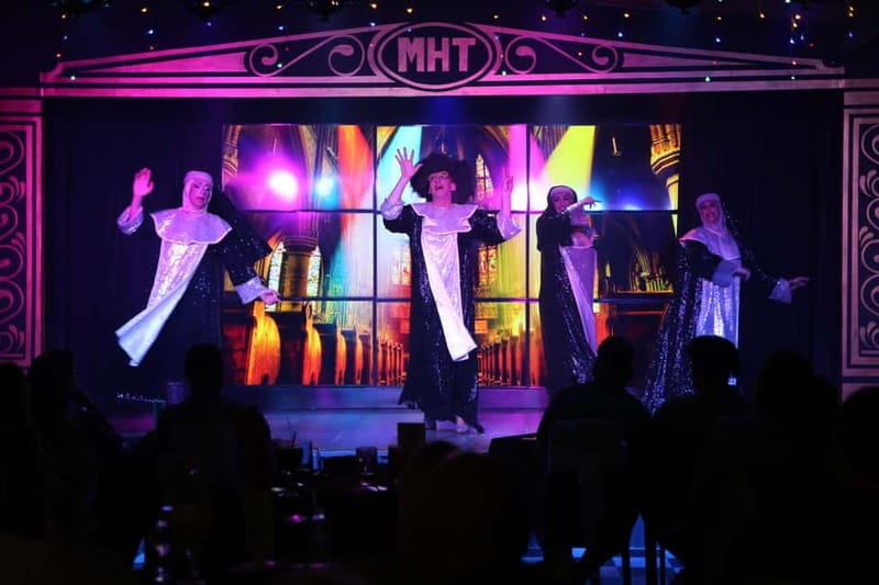 Tenerife: MHT - Music Hall Tavern Comedy Drag Dinner Show - The pre-show builds toward the main production