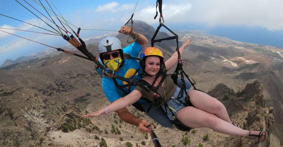 Tenerife: Paragliding with National Champion Paraglider - Why Adeje is such a good place to fly