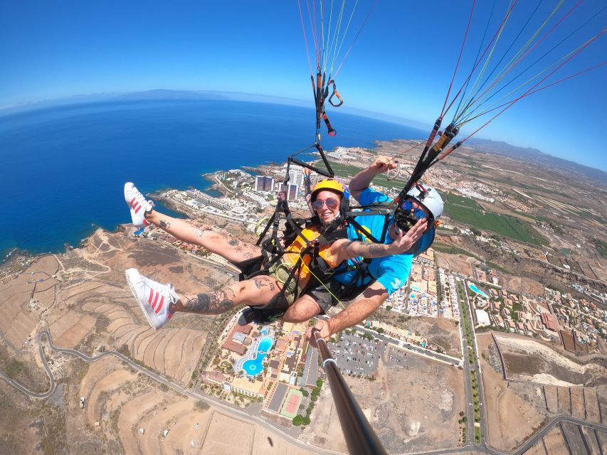 Tenerife: Paragliding with National Champion Paraglider - A proper briefing before takeoff