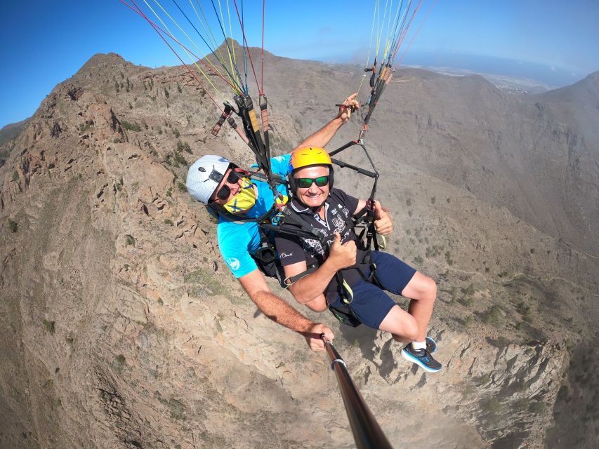 Tenerife: Paragliding with National Champion Paraglider - Is the photo package worth paying for?