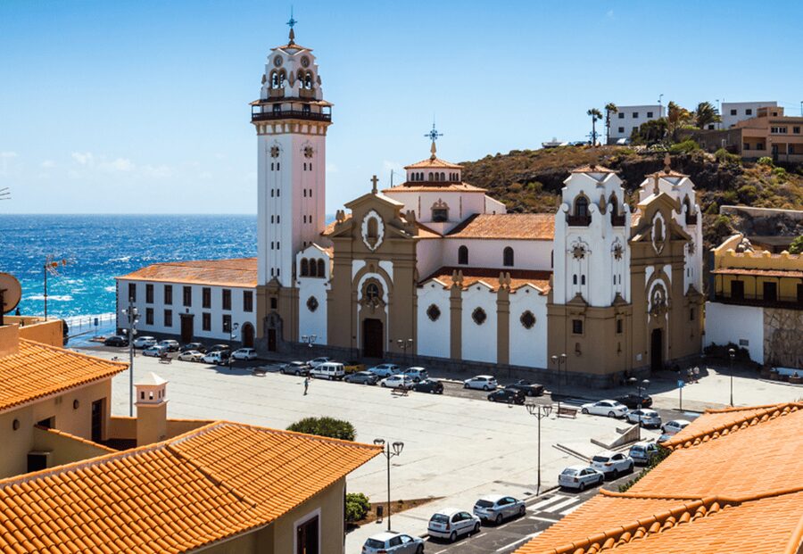 Tenerife: Private Day Tour of the Island with Hotel Pickup - La Laguna and the island’s oldest-feeling streets