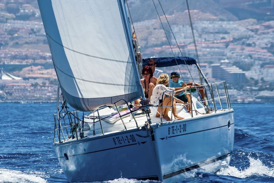 Tenerife: Sailboat Tour with Food and Snorkeling - What the three hours feel like