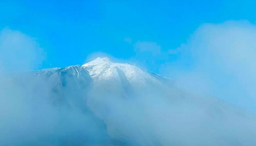 Tenerife: Sunset Night Tour and Stargazing at Teide + Dinner - Who should book this experience?