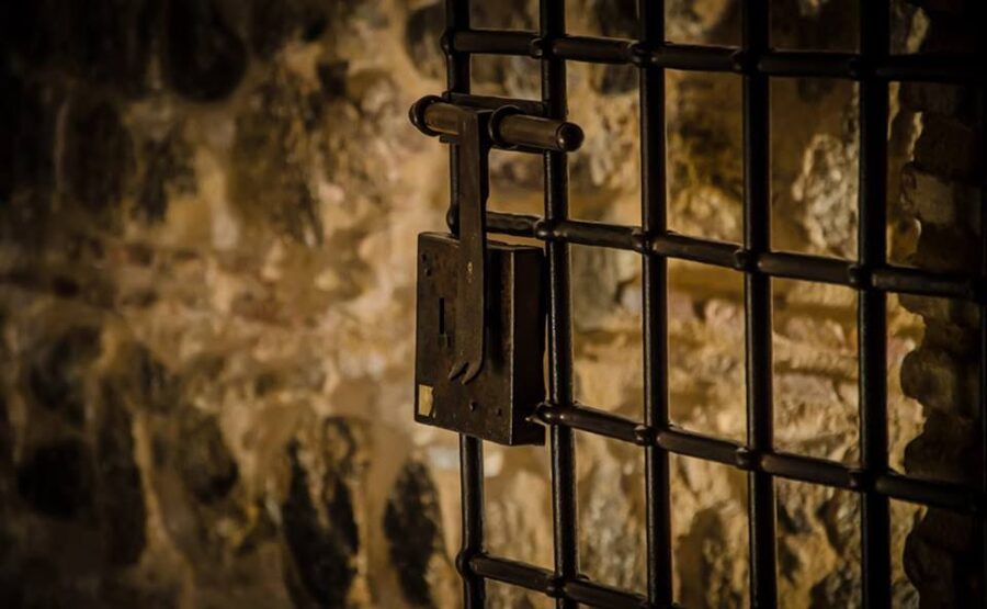 Toledo: Mysteries and Secrets Tour in Spanish - Key points to know before you book
