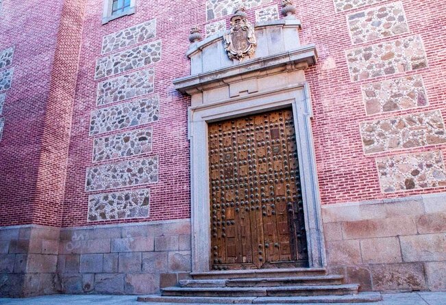 Toledo Tour & Vineyard Walk with Wine Tasting from Madrid - The winery near Bargas
