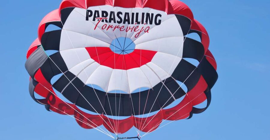 Torrevieja: parasailing experience - Harness, parachute, and the rise to 120 metres