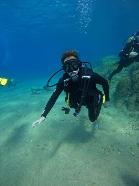 Tossa de Mar: PADI Discovery Scuba Diving in Costa Brava - What the $68 price really covers
