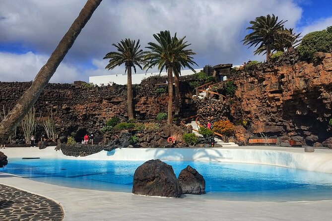 Tour to Timanfaya, Jameos del Agua, Cueva de los Verdes and viewpoint from the cliff - Guinate, Haría, and the north of Lanzarote
