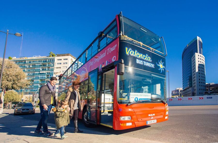 Valencia: 24 or 48-Hour Hop-on Hop-off Bus Ticket - City of Arts and Sciences: The Route’s Big Visual Moment