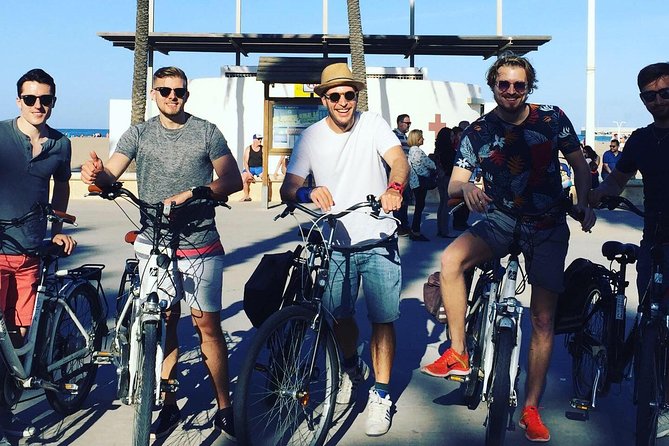 Valencia Bike Tour from the City to the Beach, plus Bike Guy App! - Luke’s guiding style and the useful extras