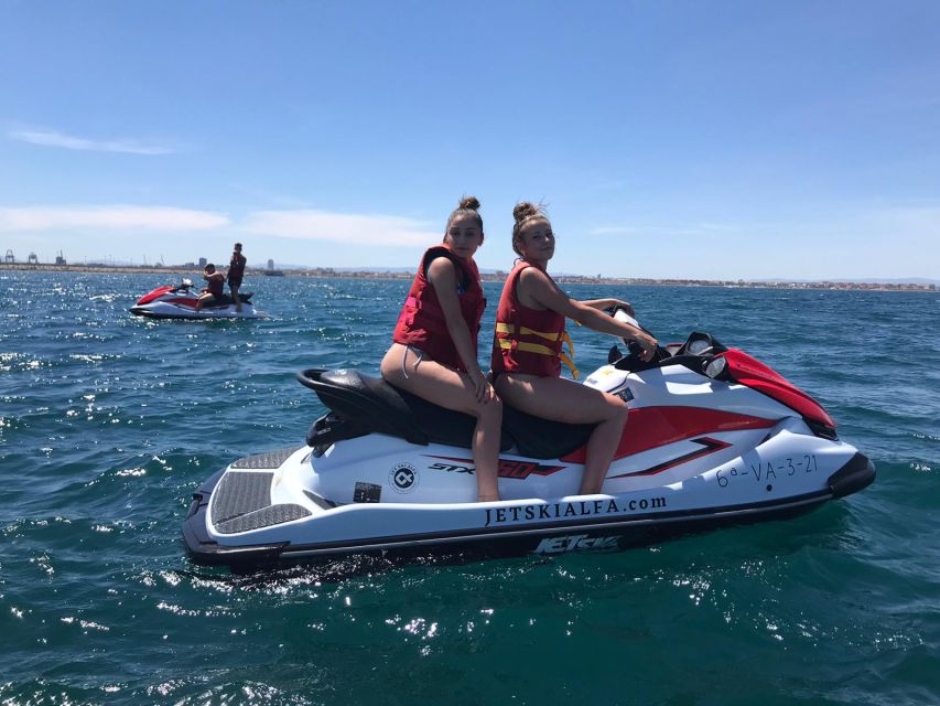 Valencia: Jetski experience with Guide - What the guides add to the experience