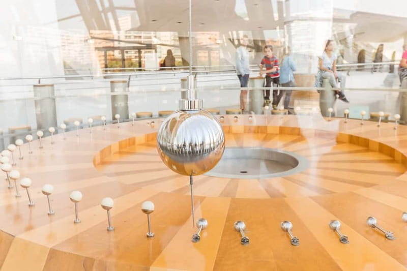 Valencia: Oceanogràfic, Hemisfèric & Science Museum Combo - Price, food, transport, and ticket details