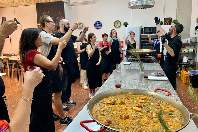 Valencian paella cooking class, tapas and visit to Ruzafa market. - Shopping for paella at Mercado de Ruzafa