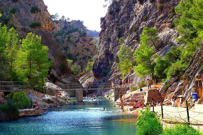 Via Verde Cretes - Pinell de Brai 27km (90% dec. 10% flat) - Key Points Before You Book