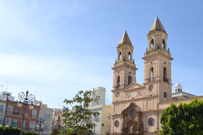 Walking Tour through Cádiz: Stories from the hand of a local guide - Key points at a glance