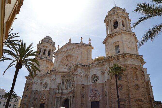 Walking Tour through Cádiz: Stories from the hand of a local guide - Plaza San Antonio brings the neighborhood into view