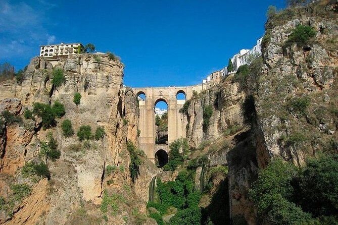 White Villages and Ronda Day Tour from Seville - Zahara de la Sierra and Its High Viewpoints